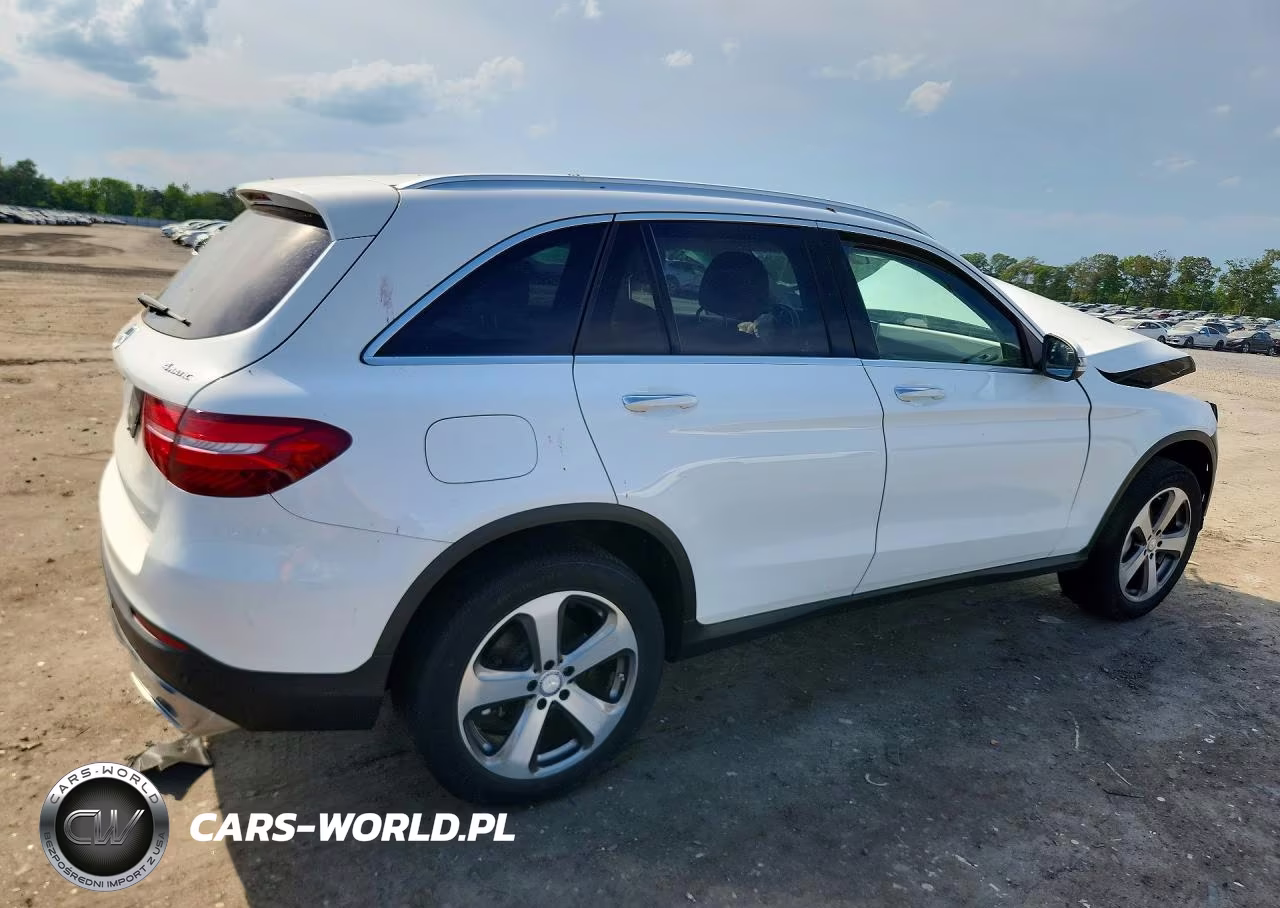 2017 Mercedes-Benz Glc 300 4Matic VIN:WDC0G4KB5HF140274 - 3