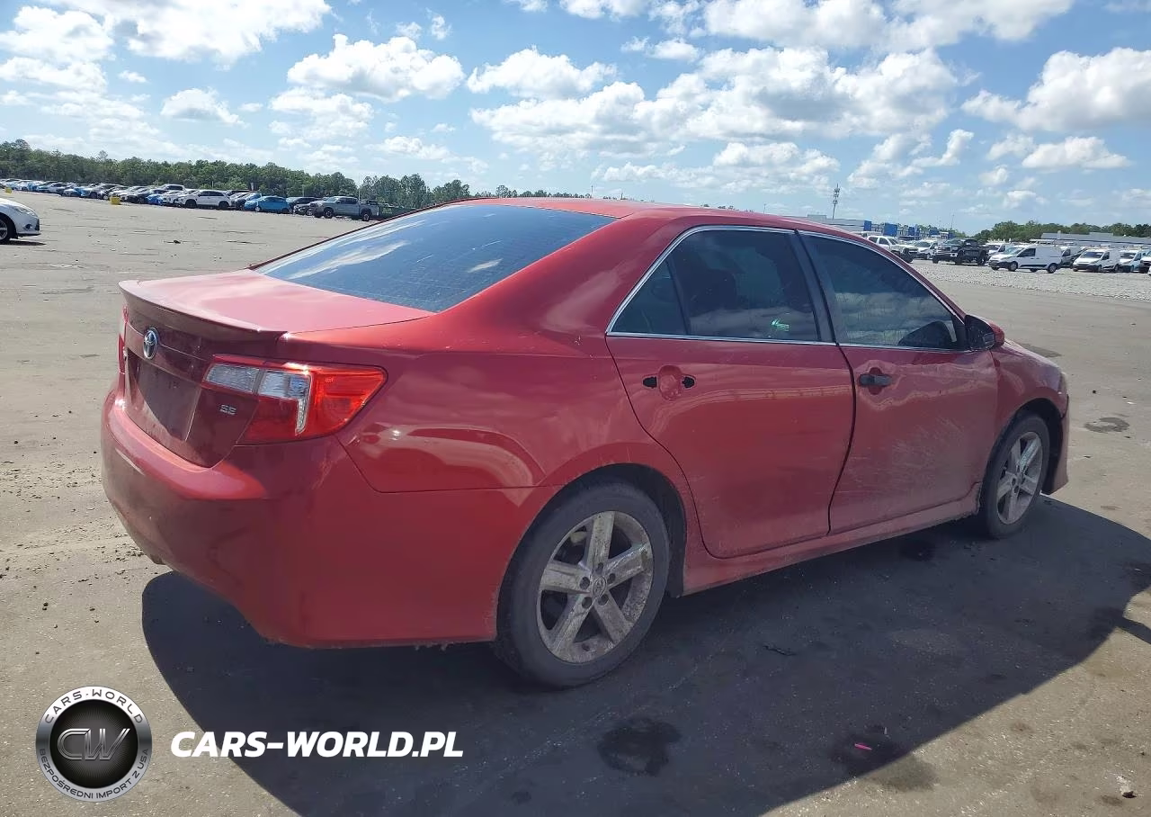 2013 Toyota Camry Se VIN:4T1BF1FK4DU675172 - 3