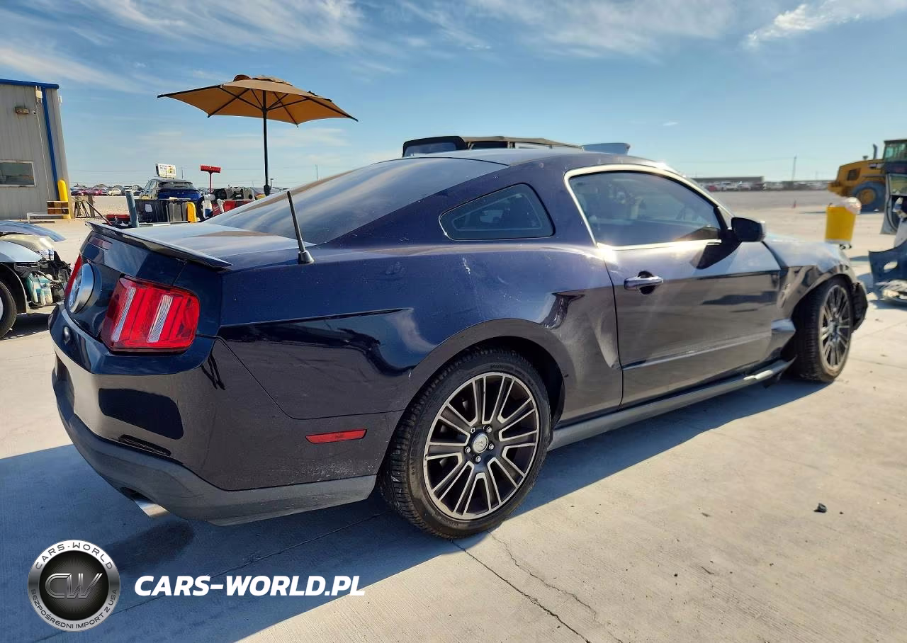2012 Ford Mustang VIN:1ZVBP8AM5C5238905 - 3