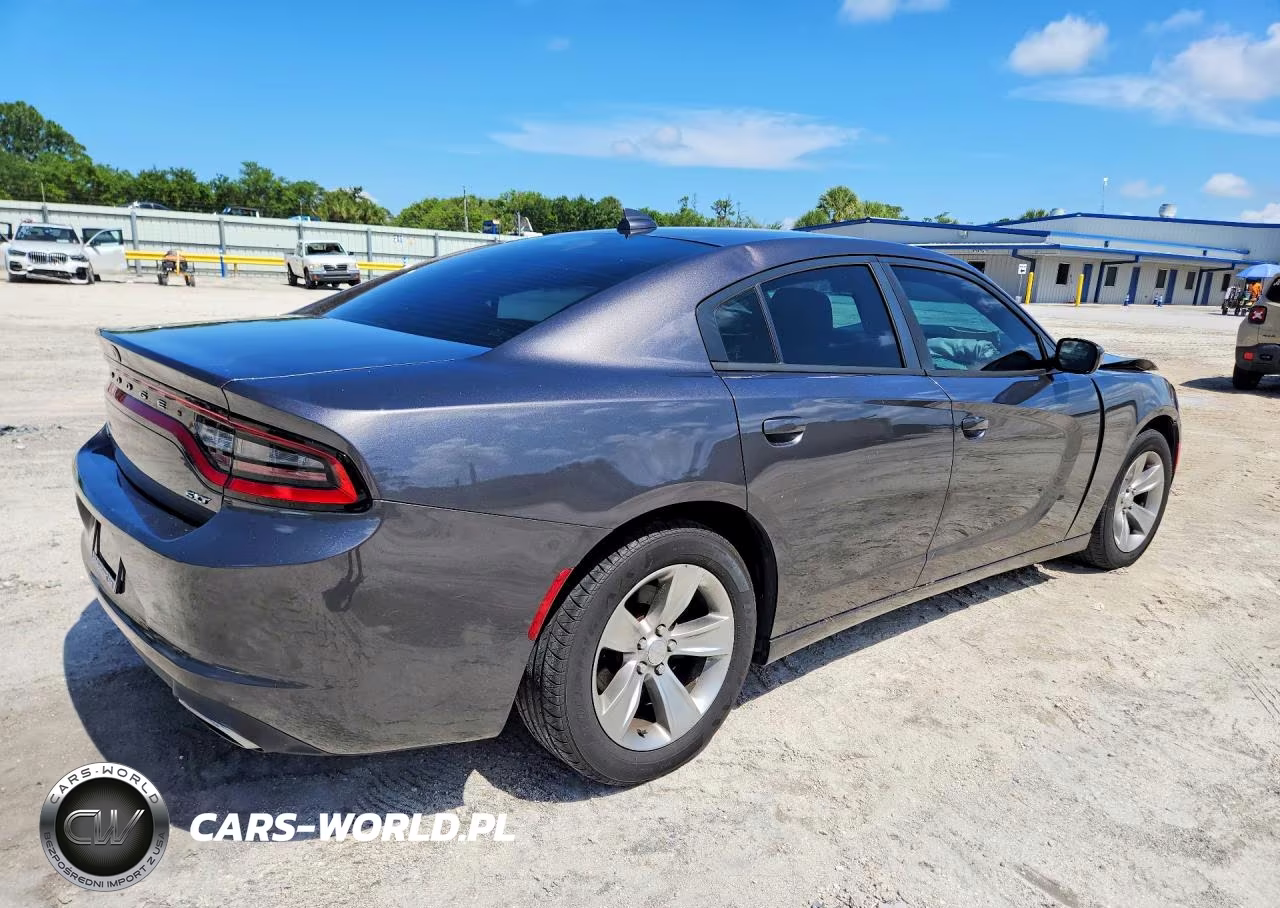 2016 Dodge Charger Sxt VIN:2C3CDXHG2GH139018 - 3