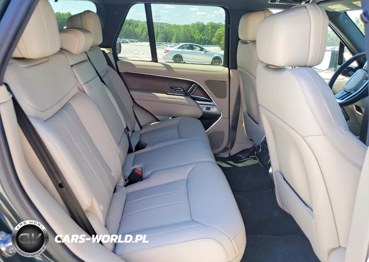2024 Land Rover Range Rover Se VIN:SALKP9FU7RA245753 - 11
