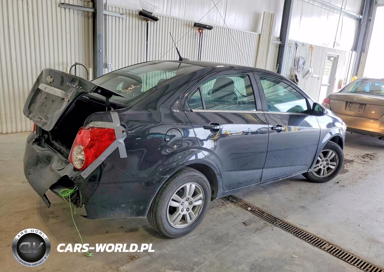 2013 Chevrolet Sonic Lt VIN:1G1JC5SBXD4209132 - 3