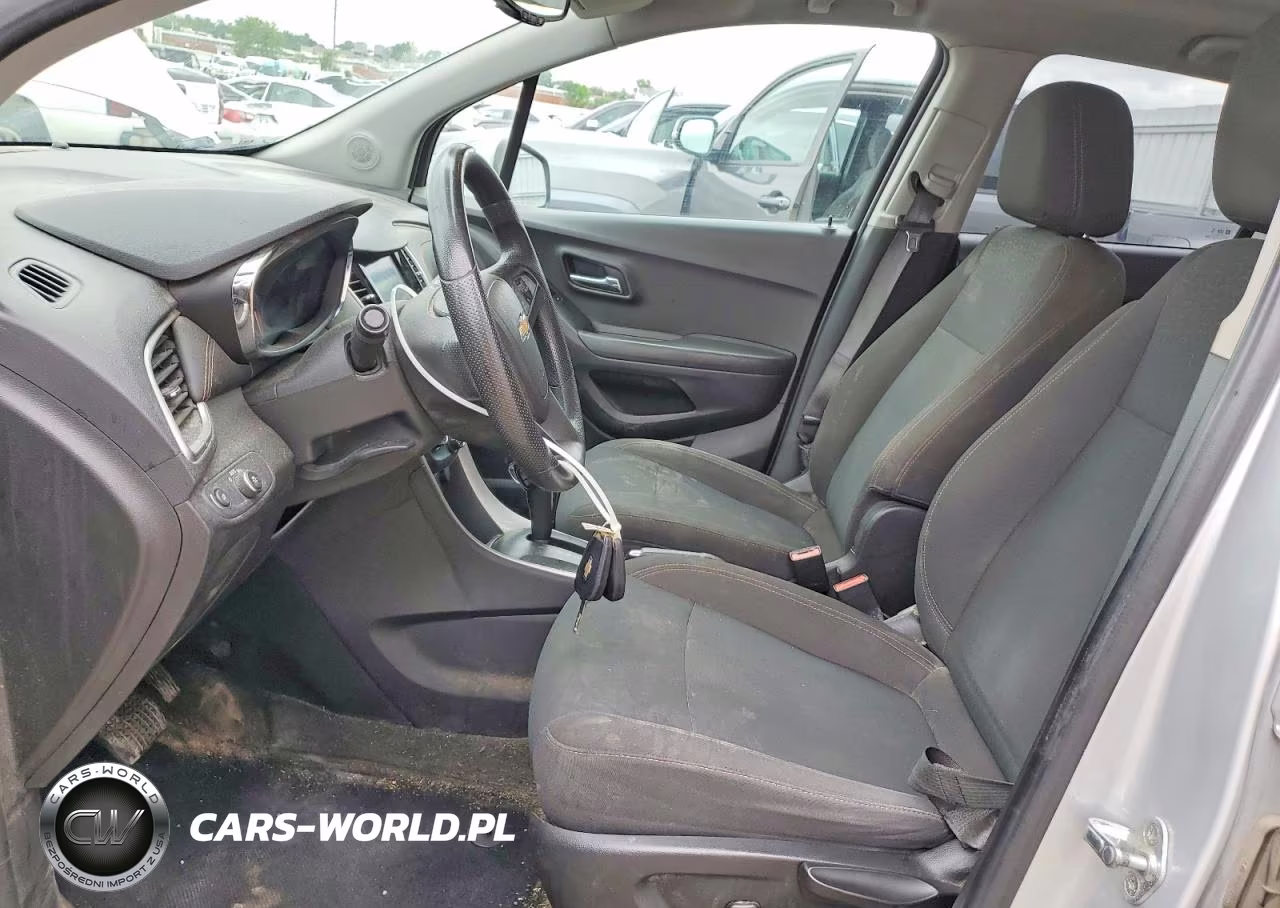 2020 Chevrolet Trax Ls VIN:KL7CJKSB4LB323655 - 7