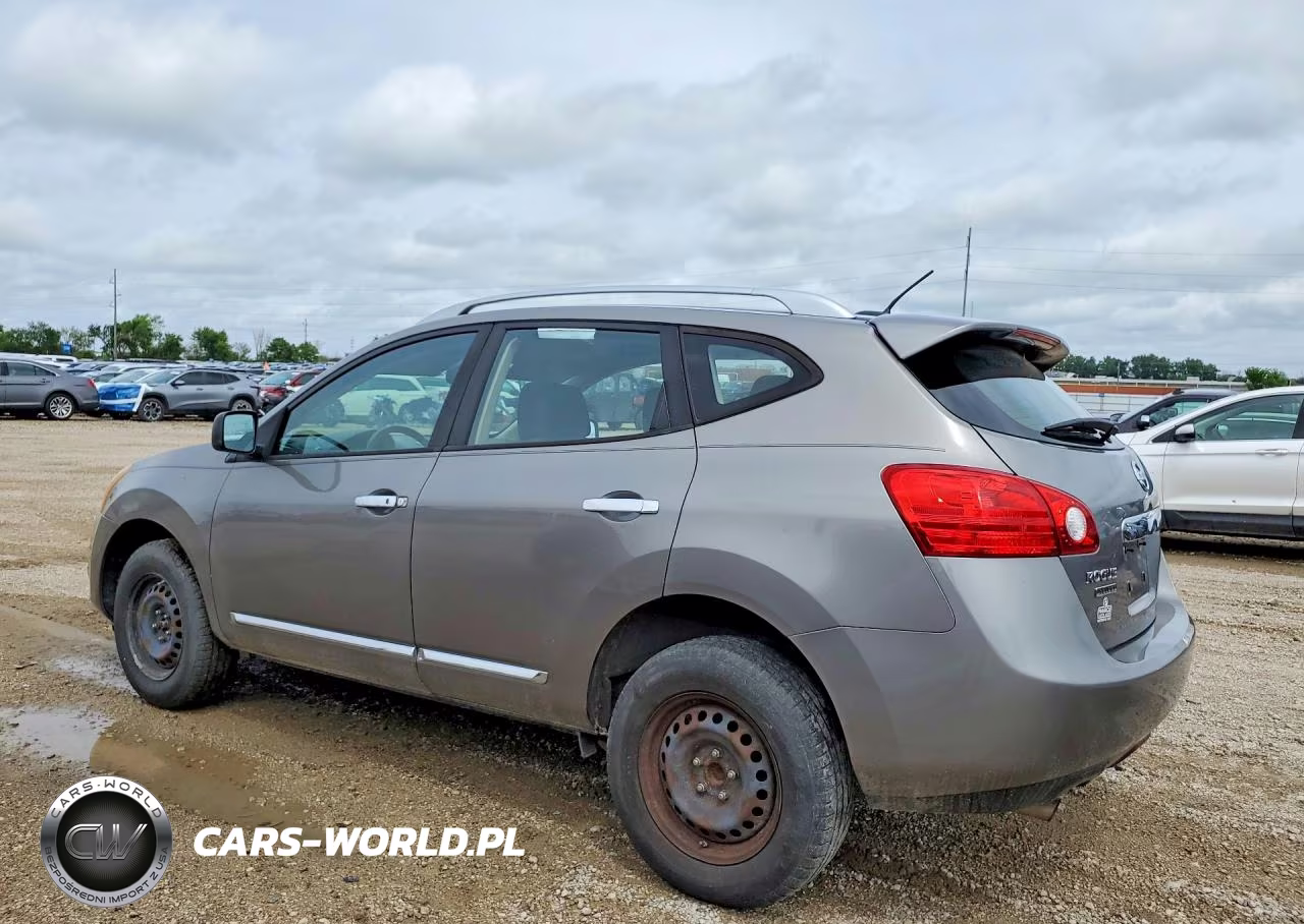 2015 Nissan Rogue Select VIN:JN8AS5MT1EW621790 - 2