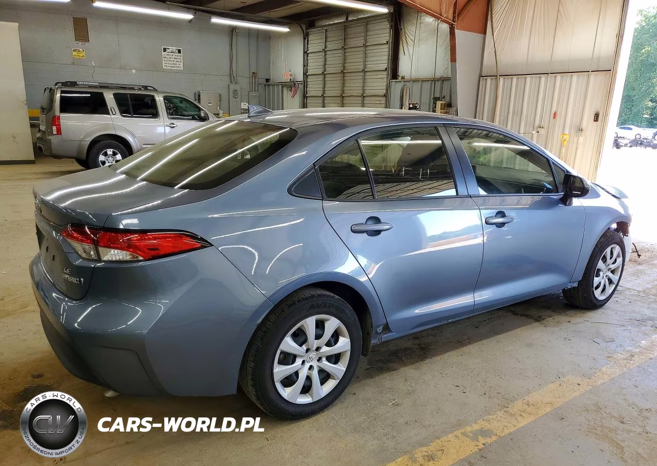 2024 Toyota Corolla Hybrid Le VIN:JTDBCMFE2RJ028996 - 3