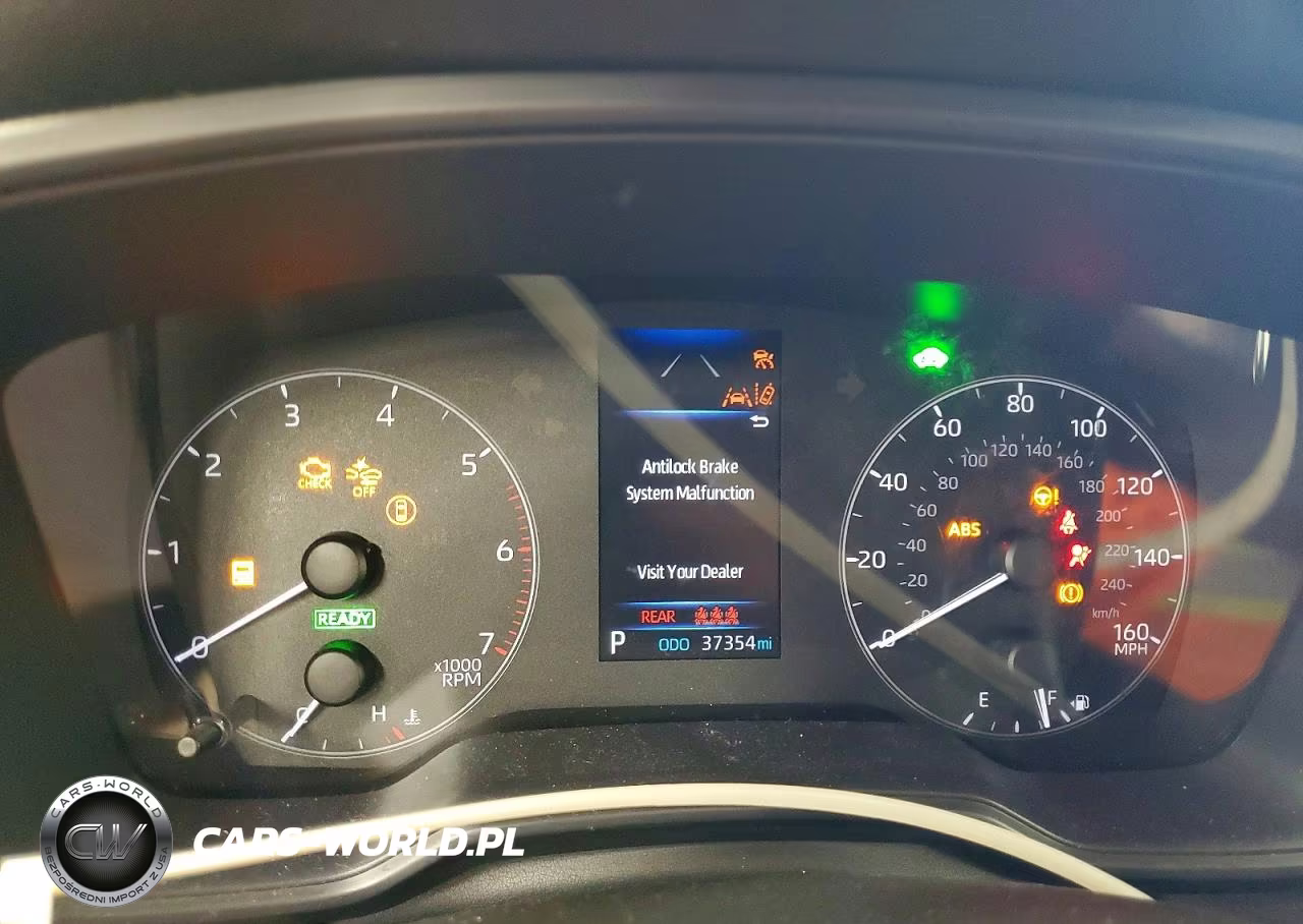 2024 Toyota Corolla Hybrid Le VIN:JTDBCMFE2RJ028996 - 9