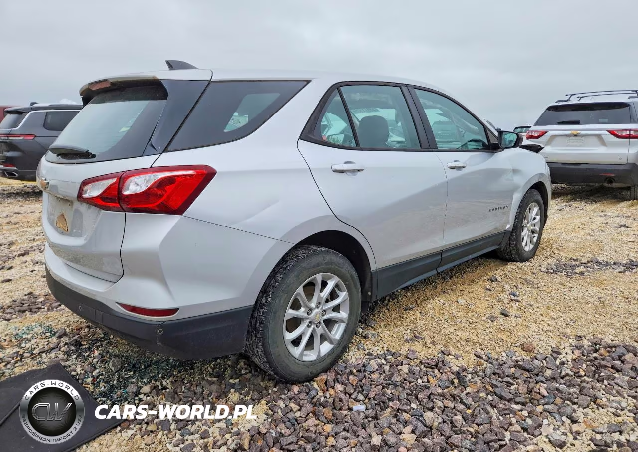 2020 Chevrolet Equinox VIN:2GNAXFEV0L6128183 - 3
