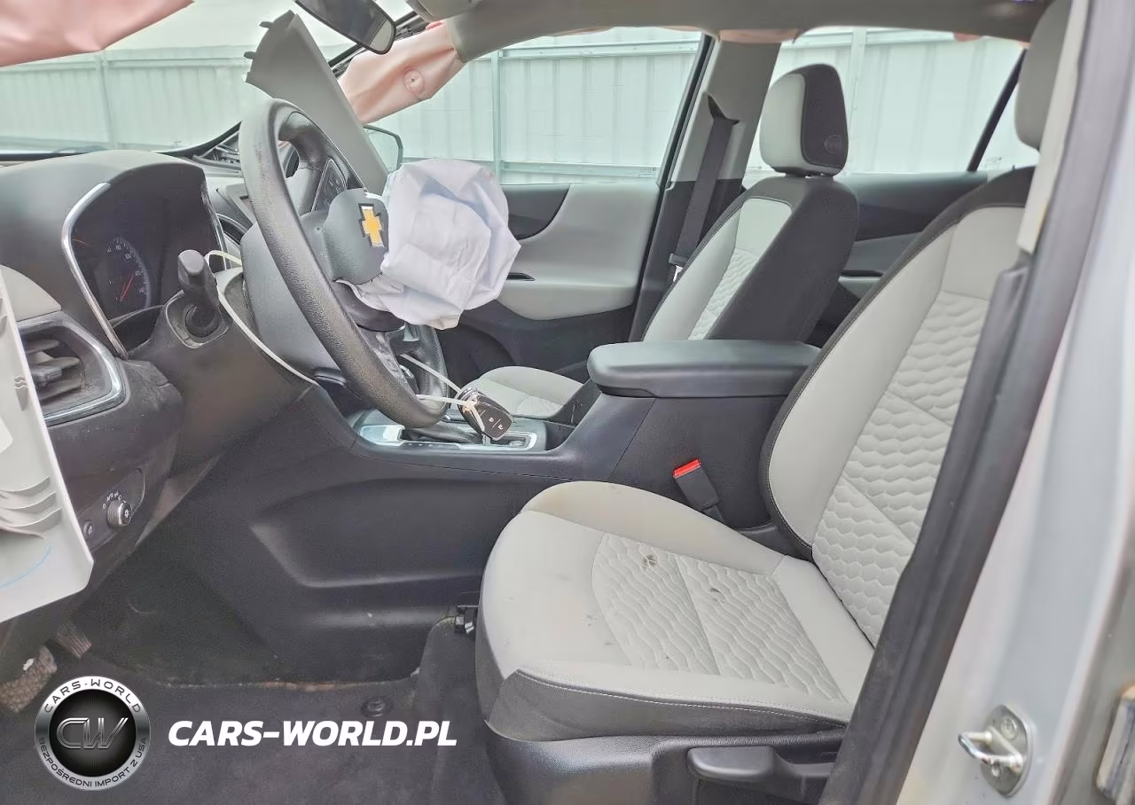2020 Chevrolet Equinox VIN:2GNAXFEV0L6128183 - 7