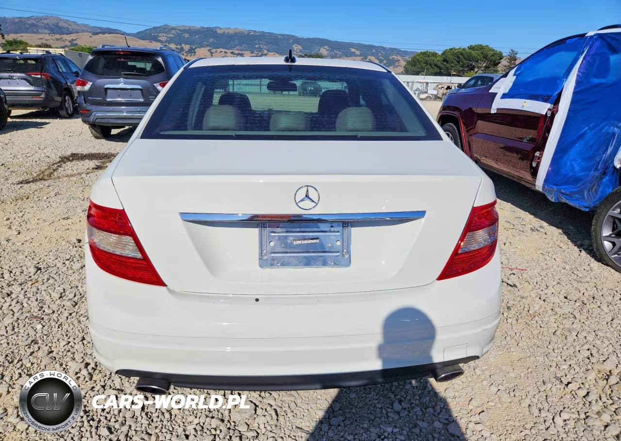 2010 Mercedes-Benz C 300 VIN:WDDGF5EB6AR119226 - 6