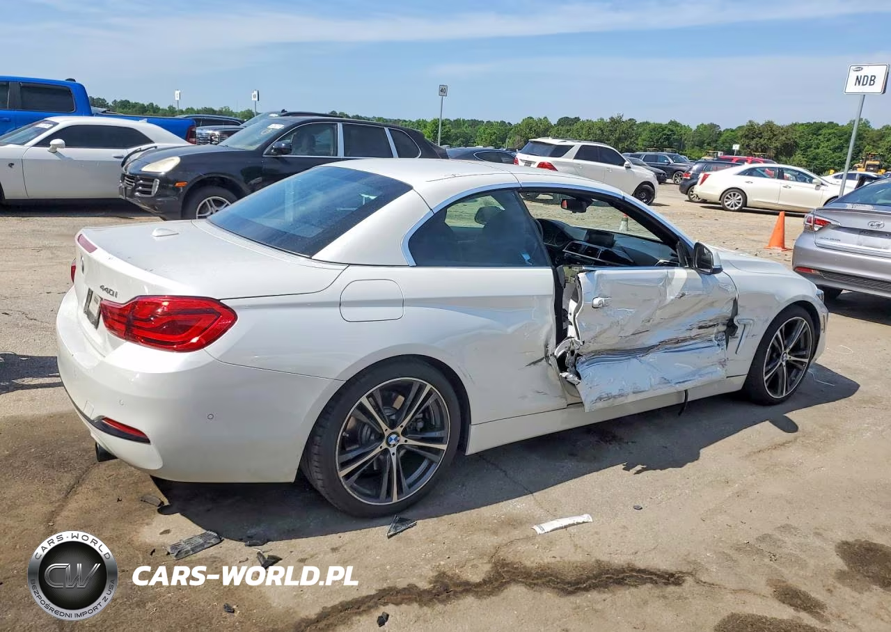 2019 BMW 440I VIN:WBA4Z5C52KEE17539 - 3