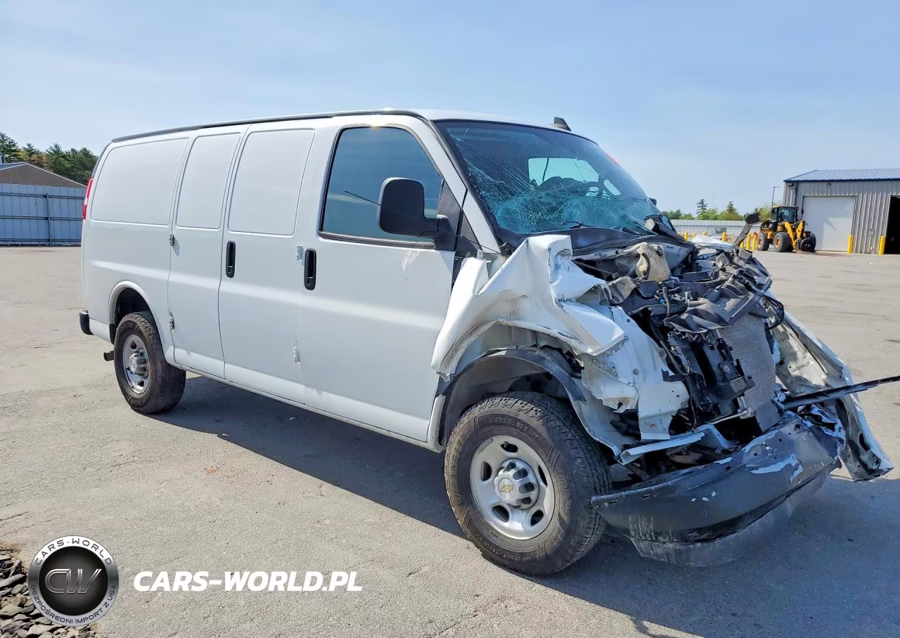2022 Chevrolet Express G2500 VIN:1GCWGAFP8N1173430 - 4