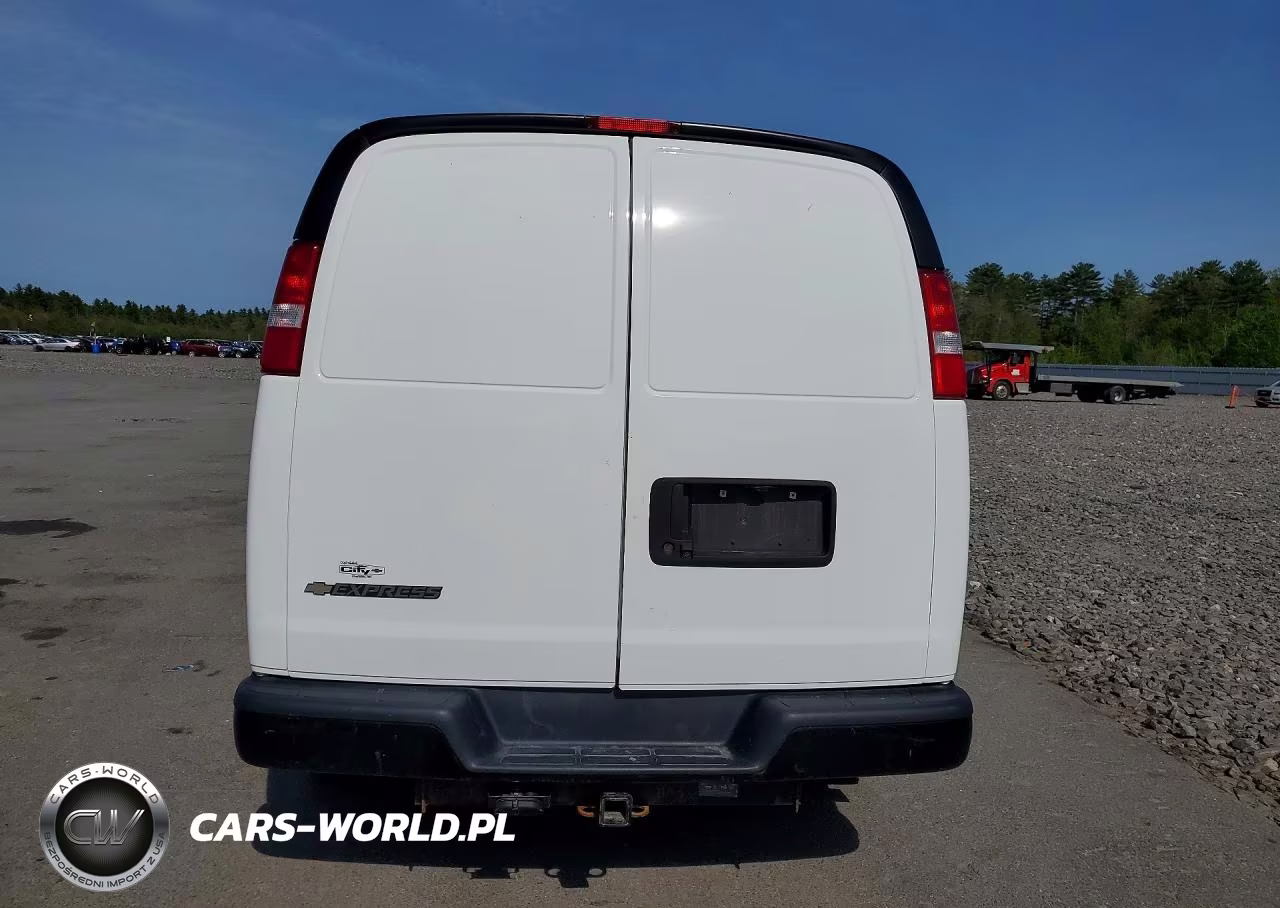 2022 Chevrolet Express G2500 VIN:1GCWGAFP8N1173430 - 6