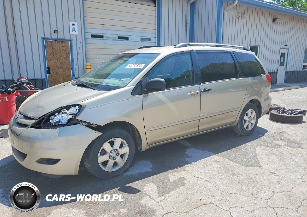 2006 Toyota Sienna Le 7 Passenger