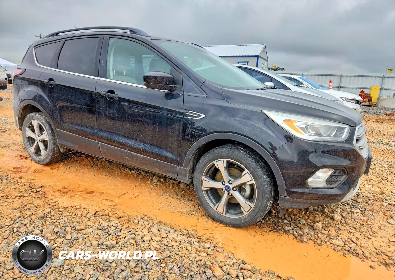 2017 Ford Escape Se VIN:1FMCU0GD7HUC62978 - 4