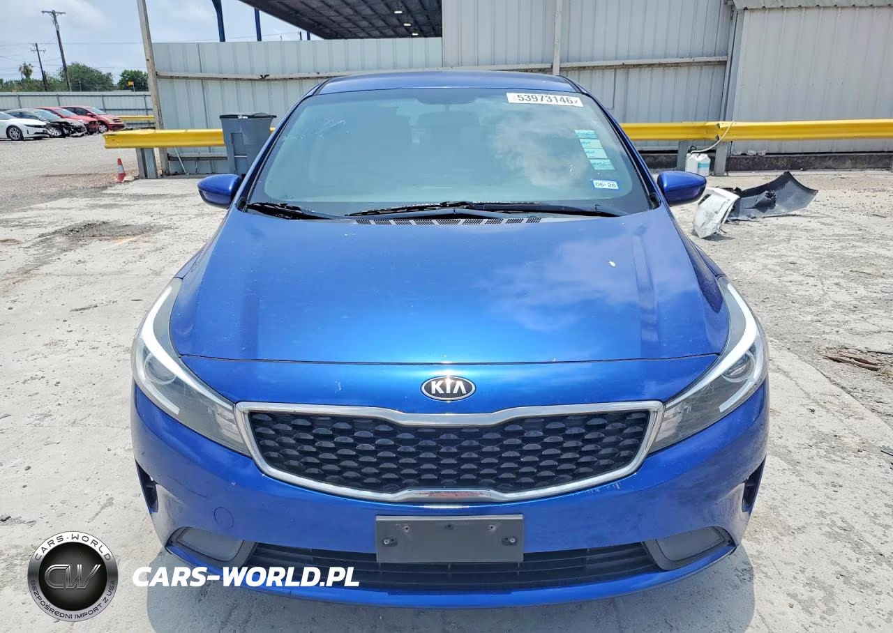 2018 Kia Forte Lx VIN:3KPFK4A77JE254840 - 5