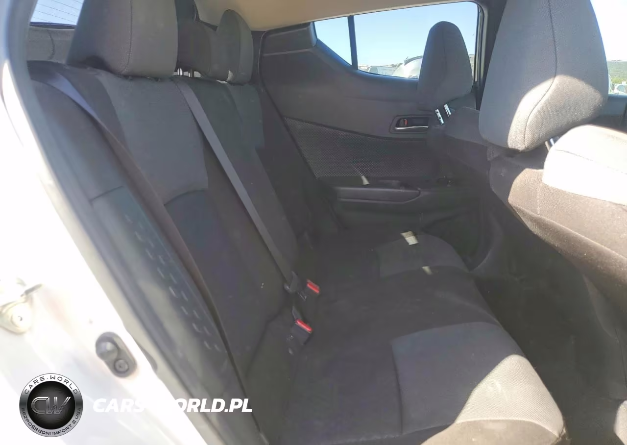 2020 Toyota C-Hr Le VIN:JTNKHMBX8L1067670 - 11
