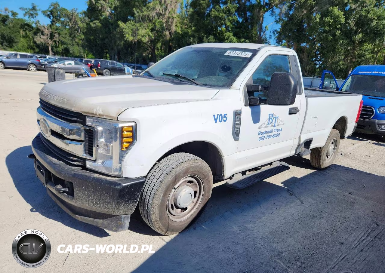 2017 Ford F250 Super Duty – zdjęcie 1 z 12