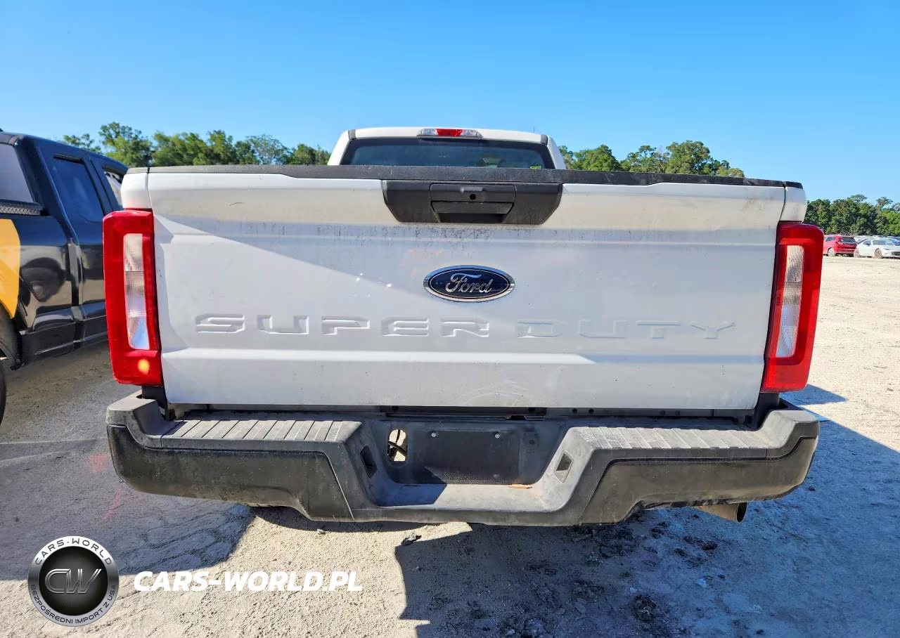 2017 Ford F250 Super Duty VIN:1FDBF2A64HEC81834 - 6
