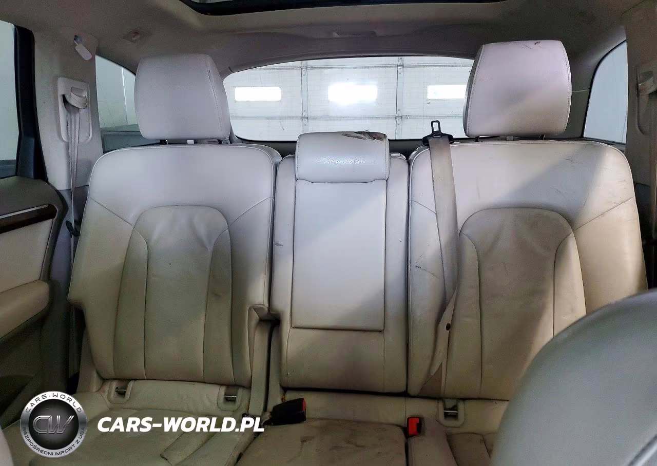 2012 Audi Q7 Premium VIN:WA1CGAFE5CD010046 - 10