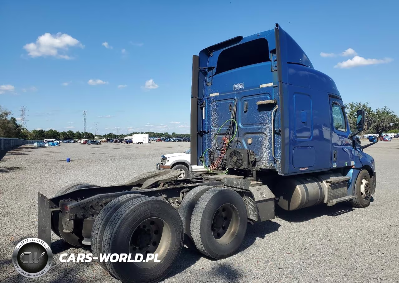 2019 Freightliner Cascadia 1 - Semi Truck VIN:3AKJHHDV7KSKB0929 - 4