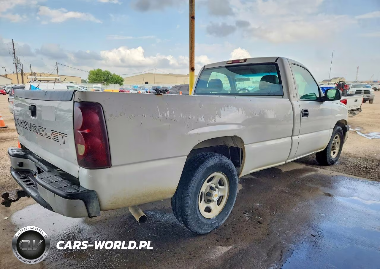 2003 Chevrolet Silverado C1500 VIN:1GCEC14X53Z188105 - 3
