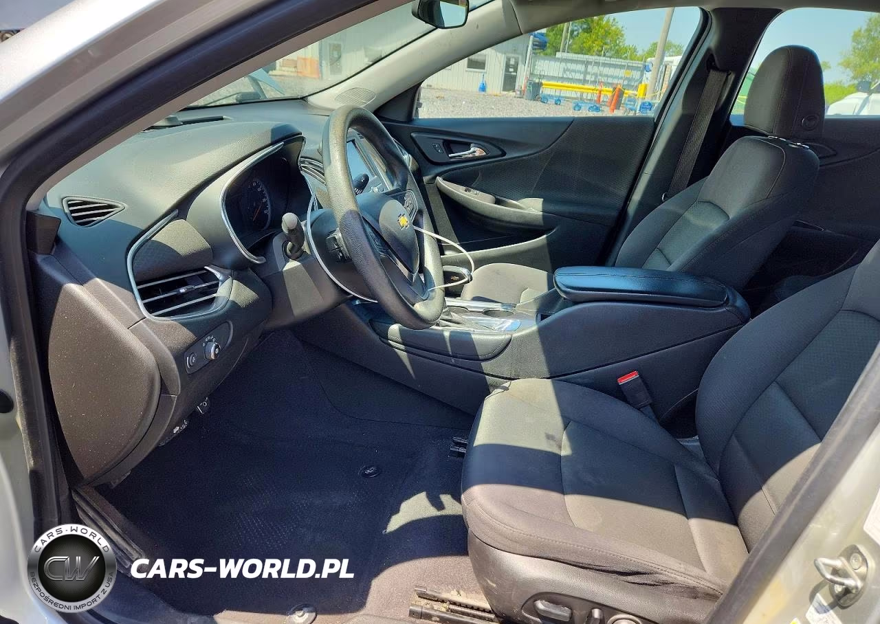 2017 Chevrolet Malibu Lt VIN:1G1ZE5ST1HF204742 - 7