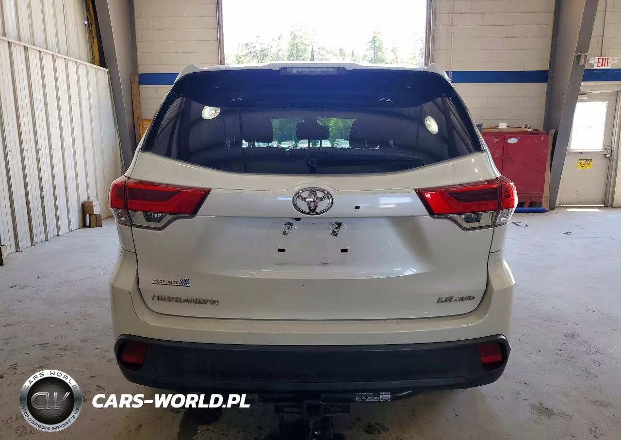 2017 Toyota Highlander Le Plus VIN:5TDBZRFH0HS481375 - 6