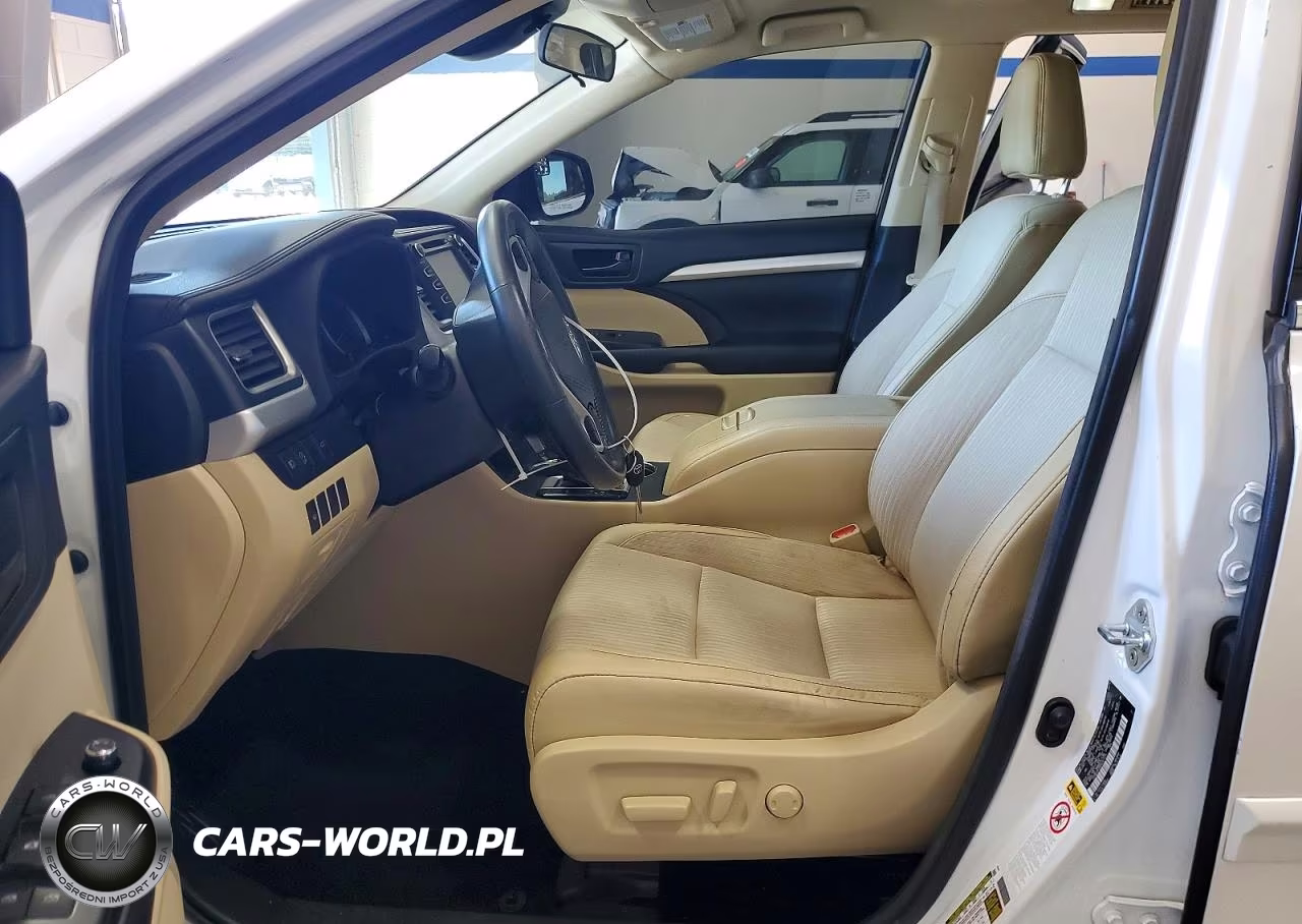 2017 Toyota Highlander Le Plus VIN:5TDBZRFH0HS481375 - 7