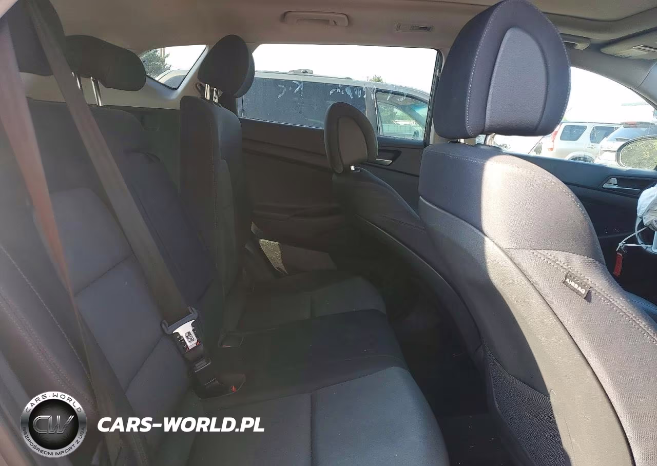 2018 Hyundai Tucson VIN:KM8J33A24JU784105 - 11