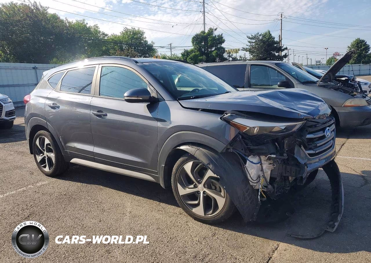 2018 Hyundai Tucson VIN:KM8J33A24JU784105 - 4