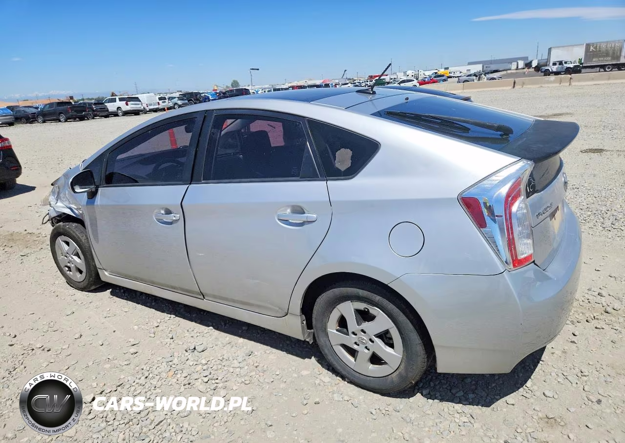 2014 Toyota Prius Three VIN:JTDKN3DU5E1773878 - 2