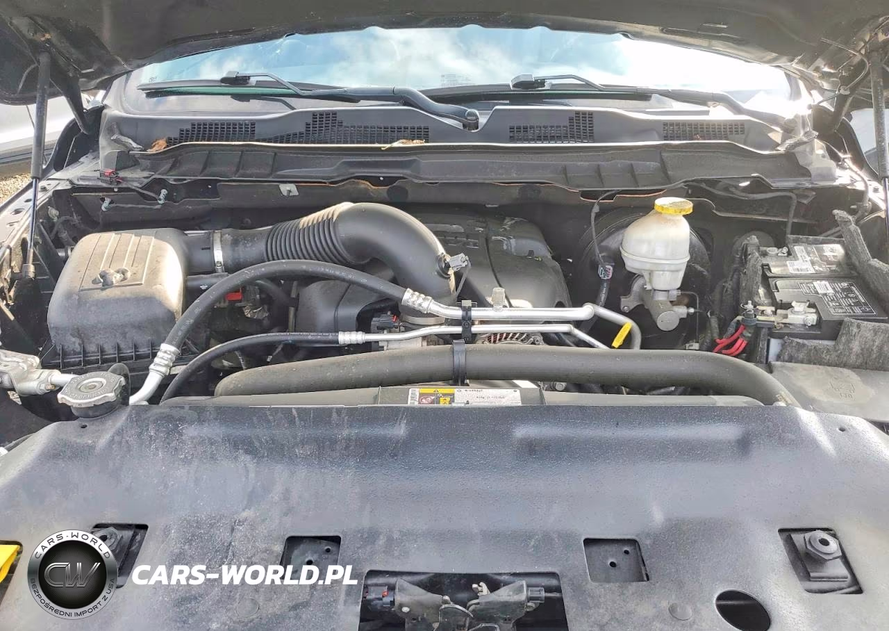 2018 Ram 1500 Sport VIN:1C6RR7MT8JS129899 - 11