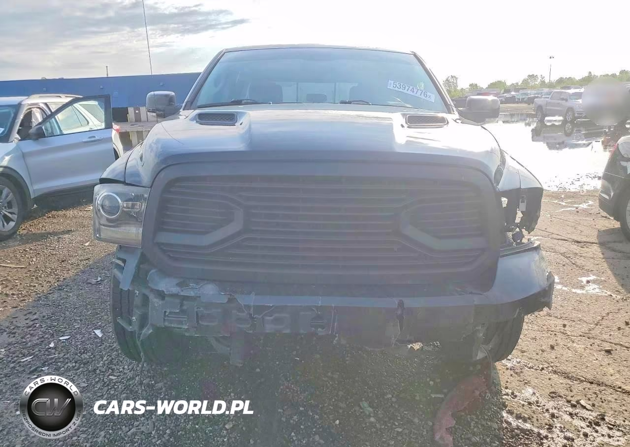 2018 Ram 1500 Sport VIN:1C6RR7MT8JS129899 - 5