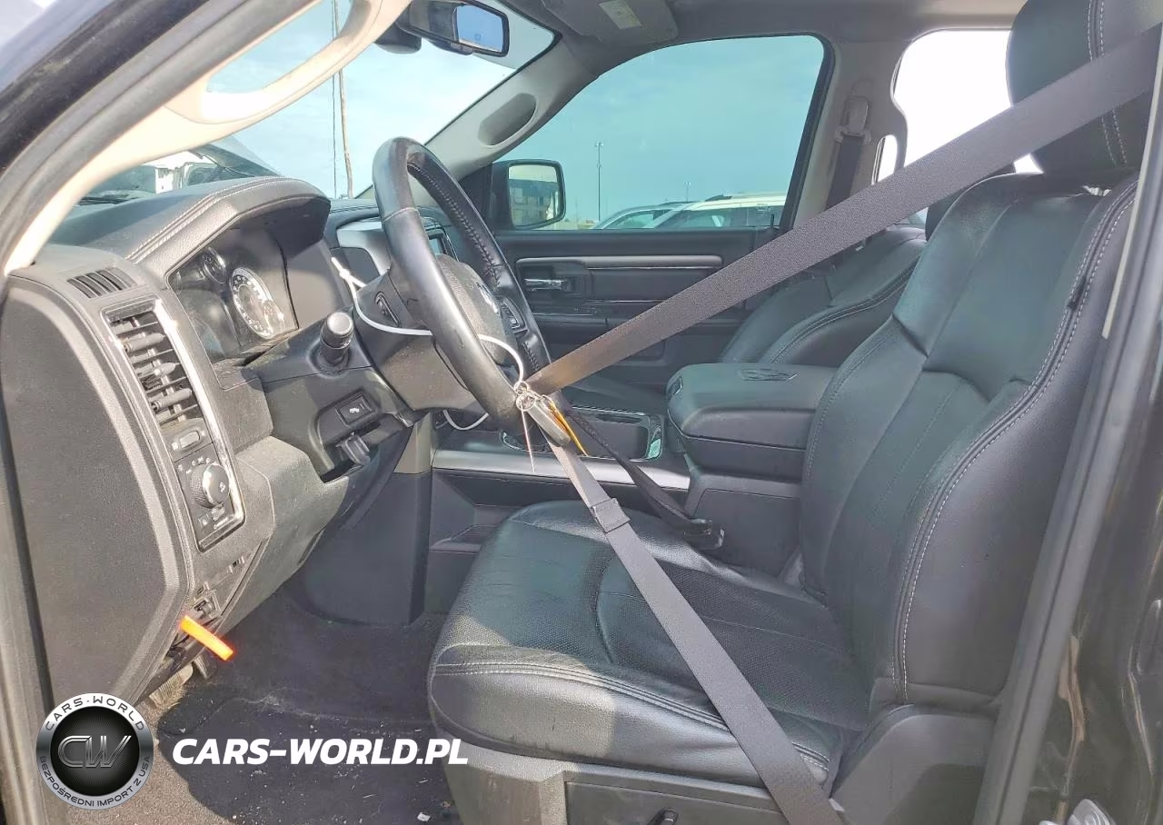 2018 Ram 1500 Sport VIN:1C6RR7MT8JS129899 - 7