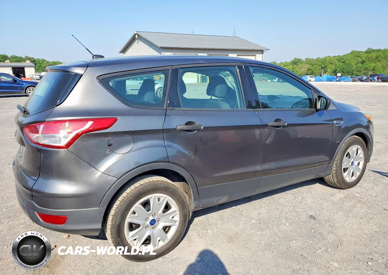 2015 Ford Escape S VIN:1FMCU0F76FUB23983 - 3