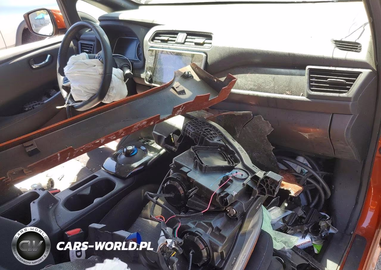2022 Nissan Leaf Sv VIN:1N4AZ1CV8NC555233 - 8