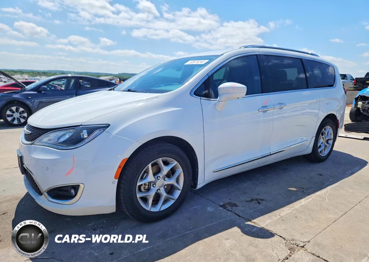 2019 Chrysler Pacifica Touring L Plus