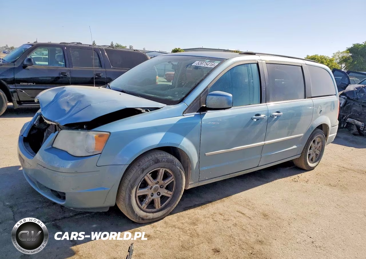 2010 Chrysler Town & Country Touring