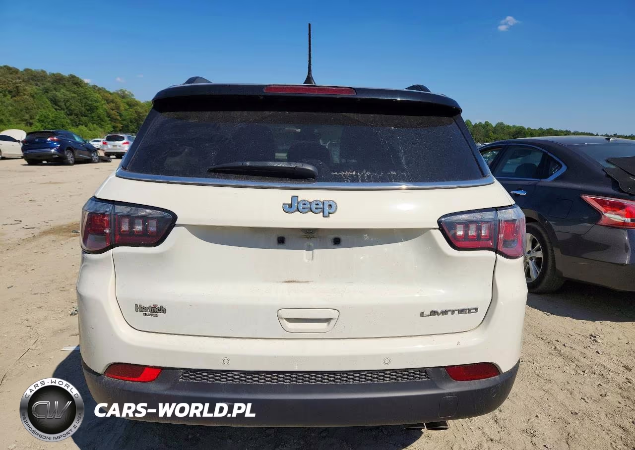 2018 Jeep Compass VIN:3C4NJCCB6JT240305 - 6