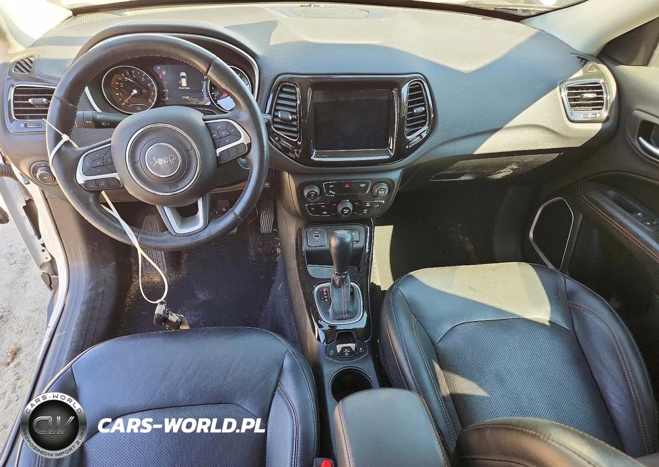 2018 Jeep Compass VIN:3C4NJCCB6JT240305 - 8