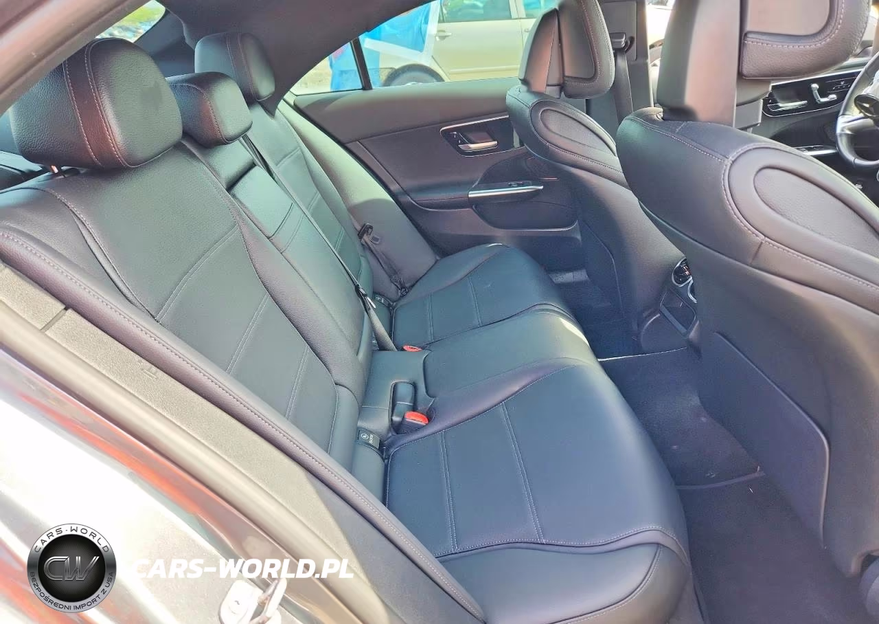 2024 Mercedes-Benz C 300 VIN:W1KAF4GB0RR170732 - 10
