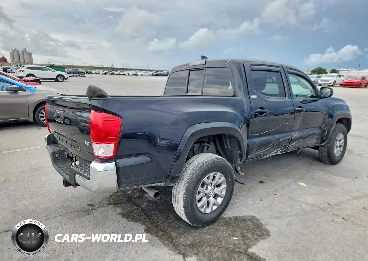 2017 Toyota Tacoma Sr5 V6 VIN:5TFAZ5CN1HX045448 - 3