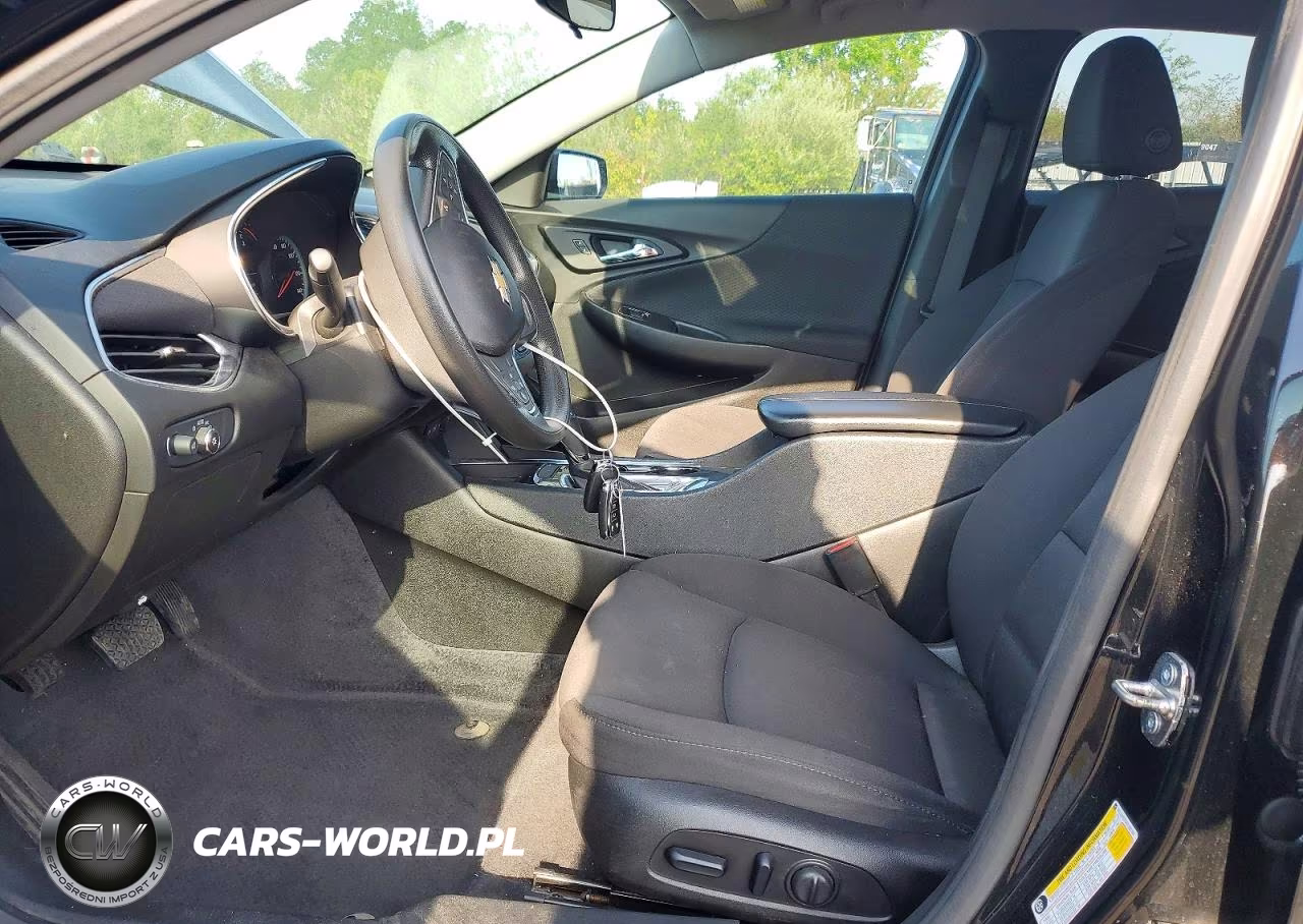 2019 Chevrolet Malibu Lt VIN:1G1ZD5ST5KF188359 - 7