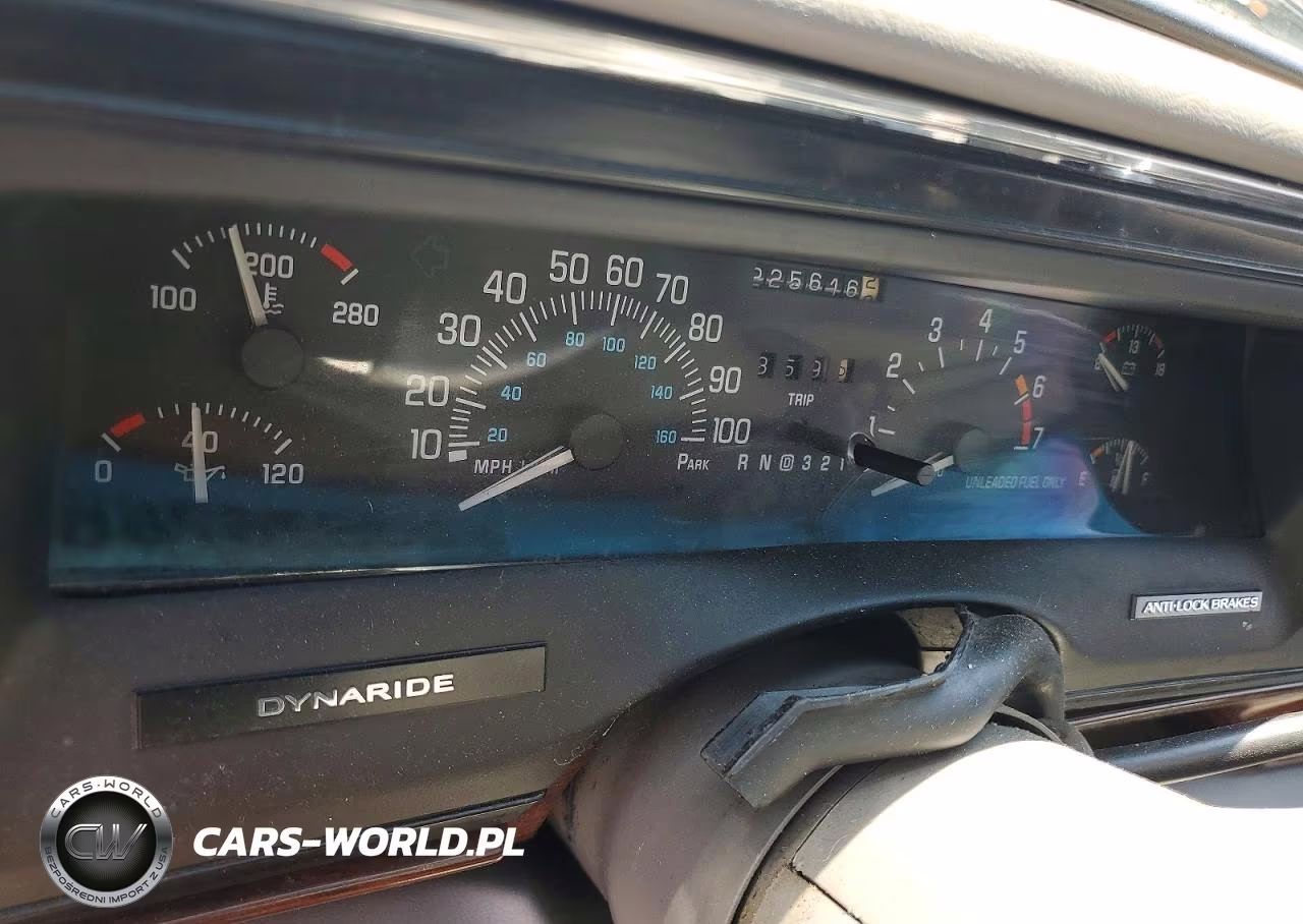 1998 Buick Lesabre Custom VIN:1G4HP52K4WH420277 - 9