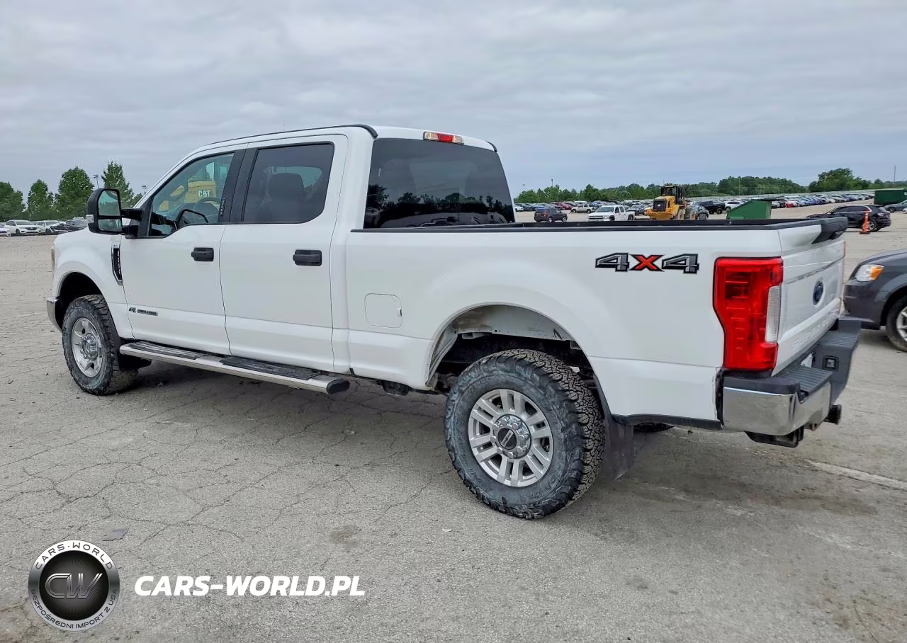 2018 Ford F250 Super Duty VIN:1FT7W2BTXJEB90667 - 2