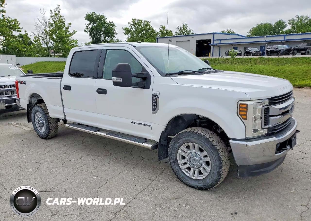 2018 Ford F250 Super Duty VIN:1FT7W2BTXJEB90667 - 4