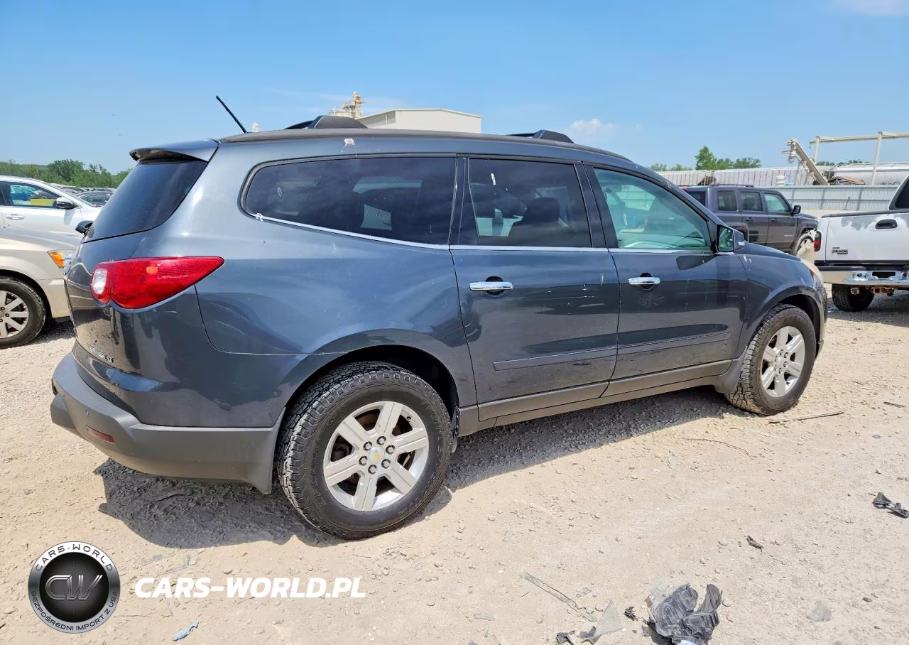 2011 Chevrolet Traverse Lt VIN:1GNKVGED8BJ116291 - 3