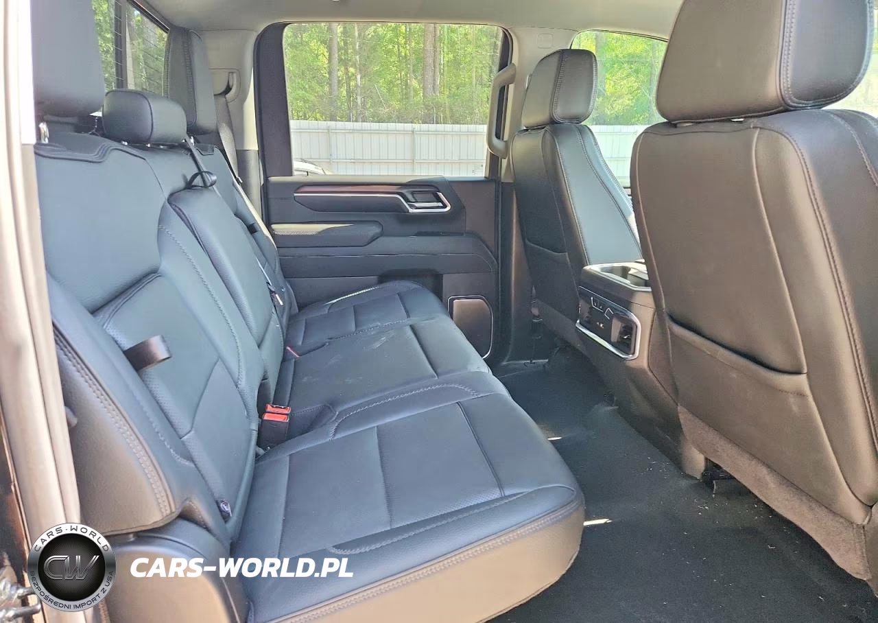 2025 GMC Sierra K2500 Denali VIN:1GT4UREY7SF292951 - 10