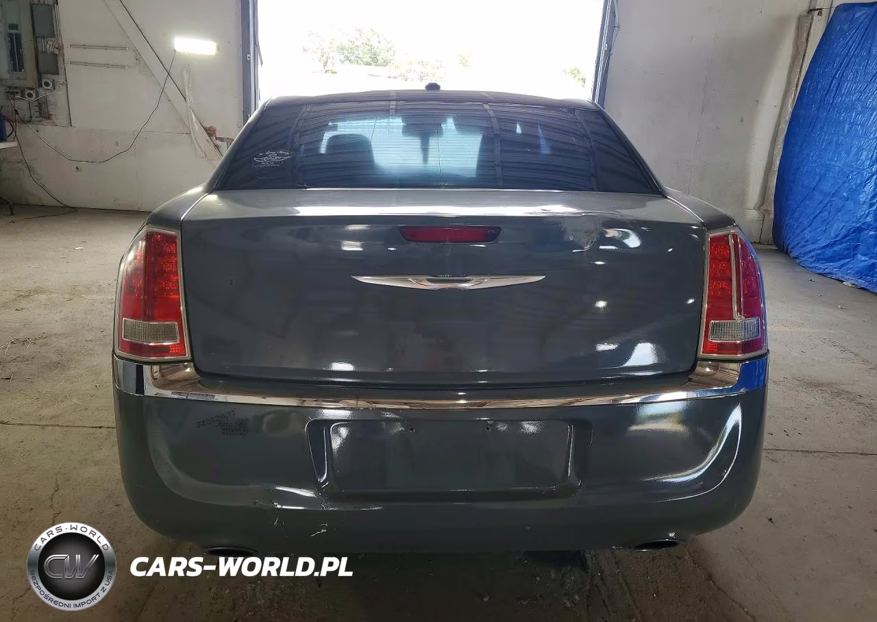 2012 Chrysler 300 VIN:2C3CCAAG7CH312715 - 6