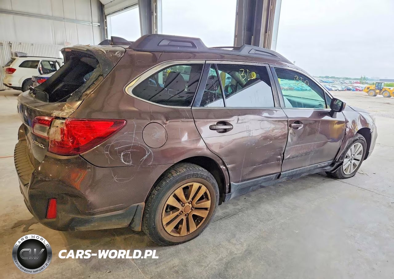 2019 Subaru Outback 2.5I Premium VIN:4S4BSAFC1K3228631 - 3